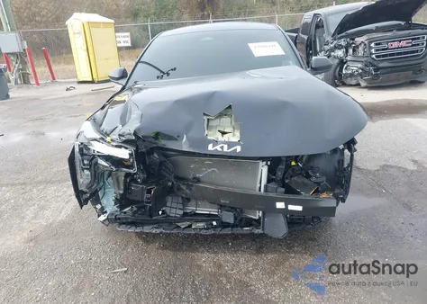 2025 Kia K4 Lxs z USA, uszkodzony, nr VIN 3KPFT4DE3SE111229